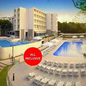 https://adria-biograd-na-moru.hotelinzadar.com